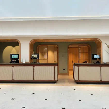 Becquer Hotel
