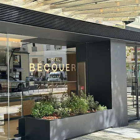 Becquer Hotel