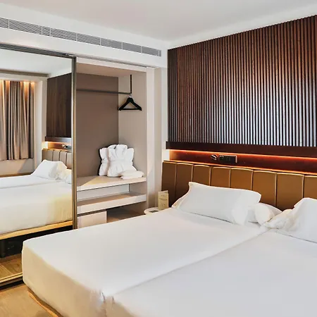 Hotel Becquer 4*