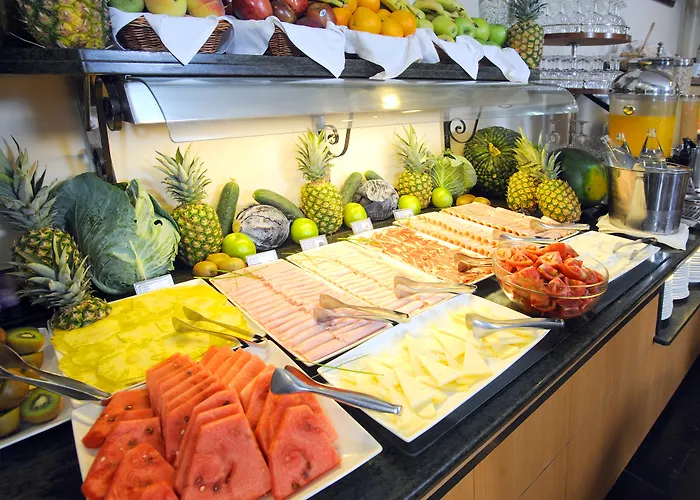 بيكير فندق 4*