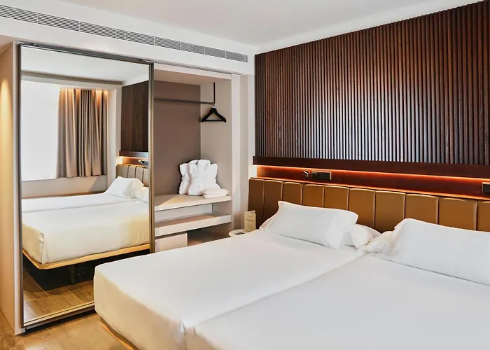 بيكير فندق إشبيلية