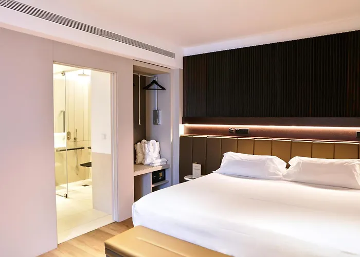 بيكير فندق إشبيلية