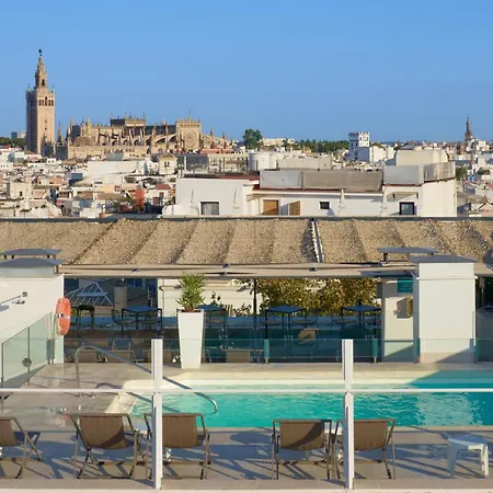 Hotel Bécquer 4*