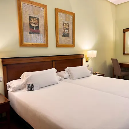 Bécquer Hotel 4*