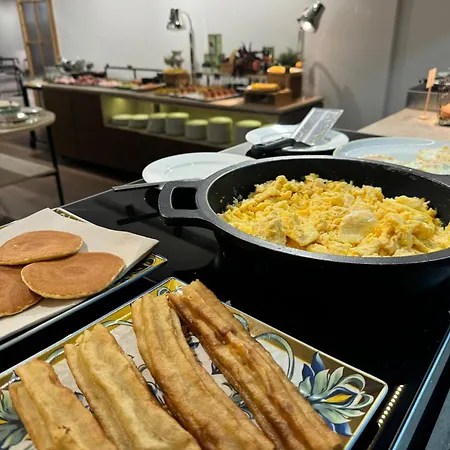 Bécquer Hotel 4*