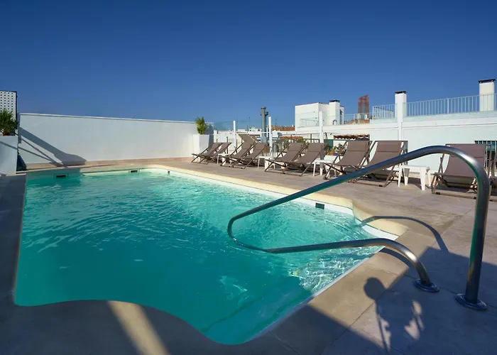 Bécquer Hotel