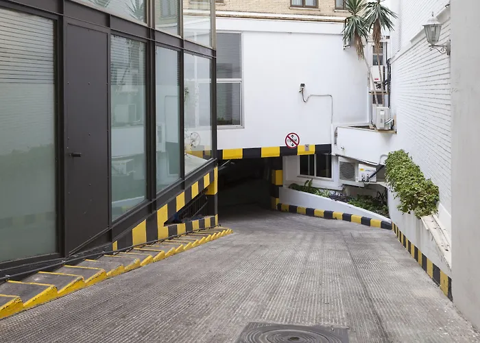 Bécquer Hotel 4*