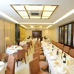 Hotel Becquer