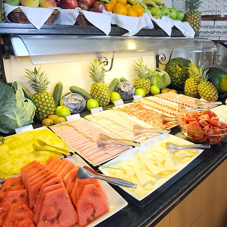 Becquer Отель 4*