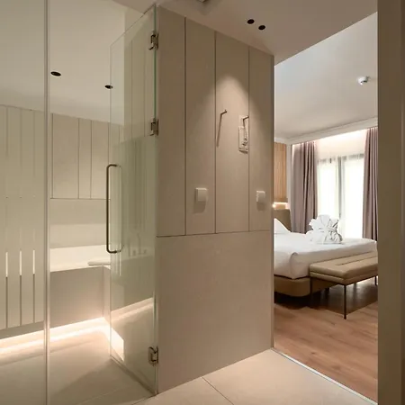 Bécquer Hotel 4*