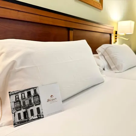 Hotel Bécquer